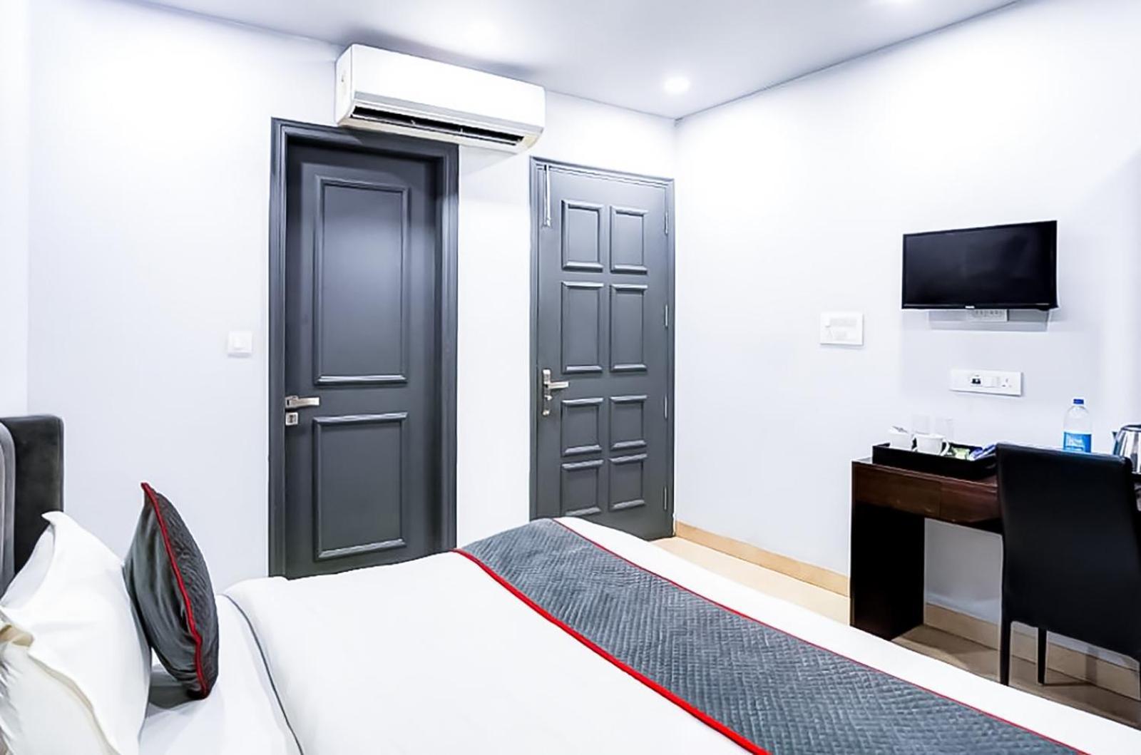 Family Rooms Inn - Shalimarbagh Nowe Delhi Zewnętrze zdjęcie